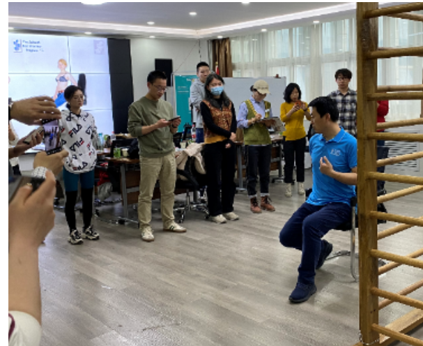 脊柱侧弯保守治疗还需努力-施罗斯SBP治疗师培训郑州班 团队动态 第4张